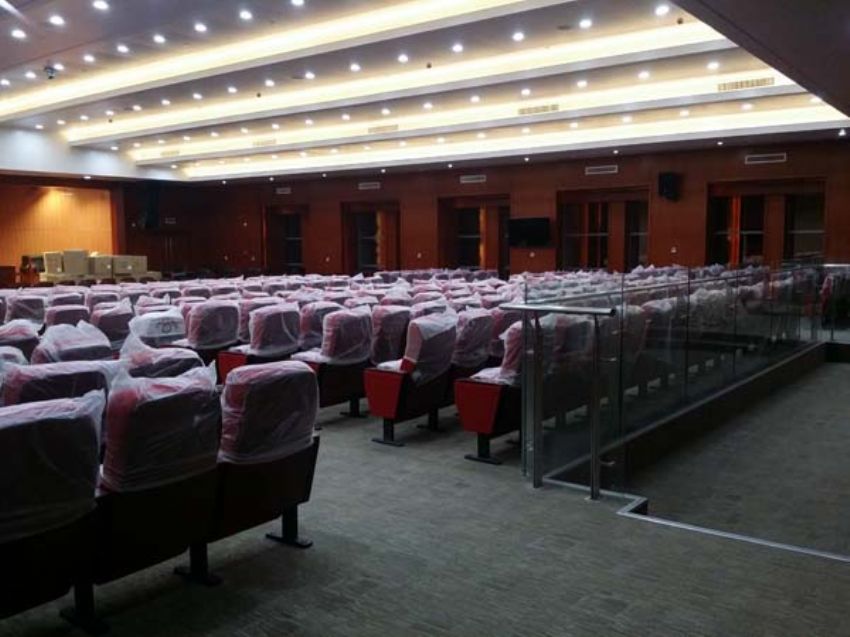 點擊查看詳細(xì)信息<br>標(biāo)題：禮堂椅系列案例 閱讀次數(shù)：1097